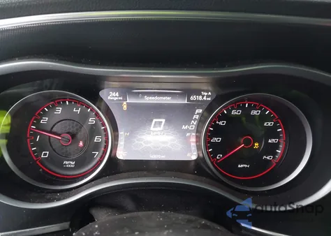 2015 Dodge Charger Sxt из США, поврежденный, VIN 2C3CDXJG8FH926354